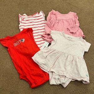 Bundle of 4 Baby Girl Onesies Size 6-12 Months